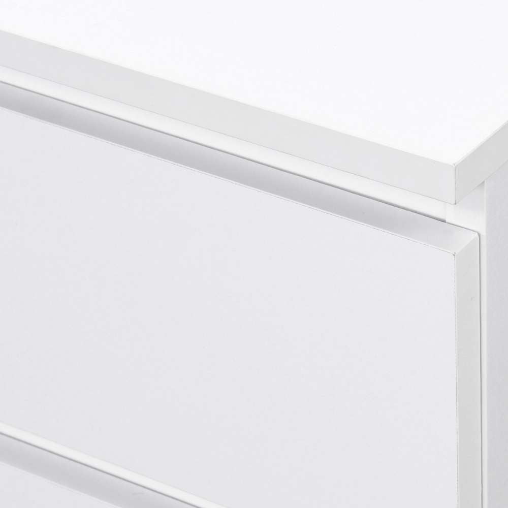 Oslo 4 Drawer White Chest of Drawers Image 5