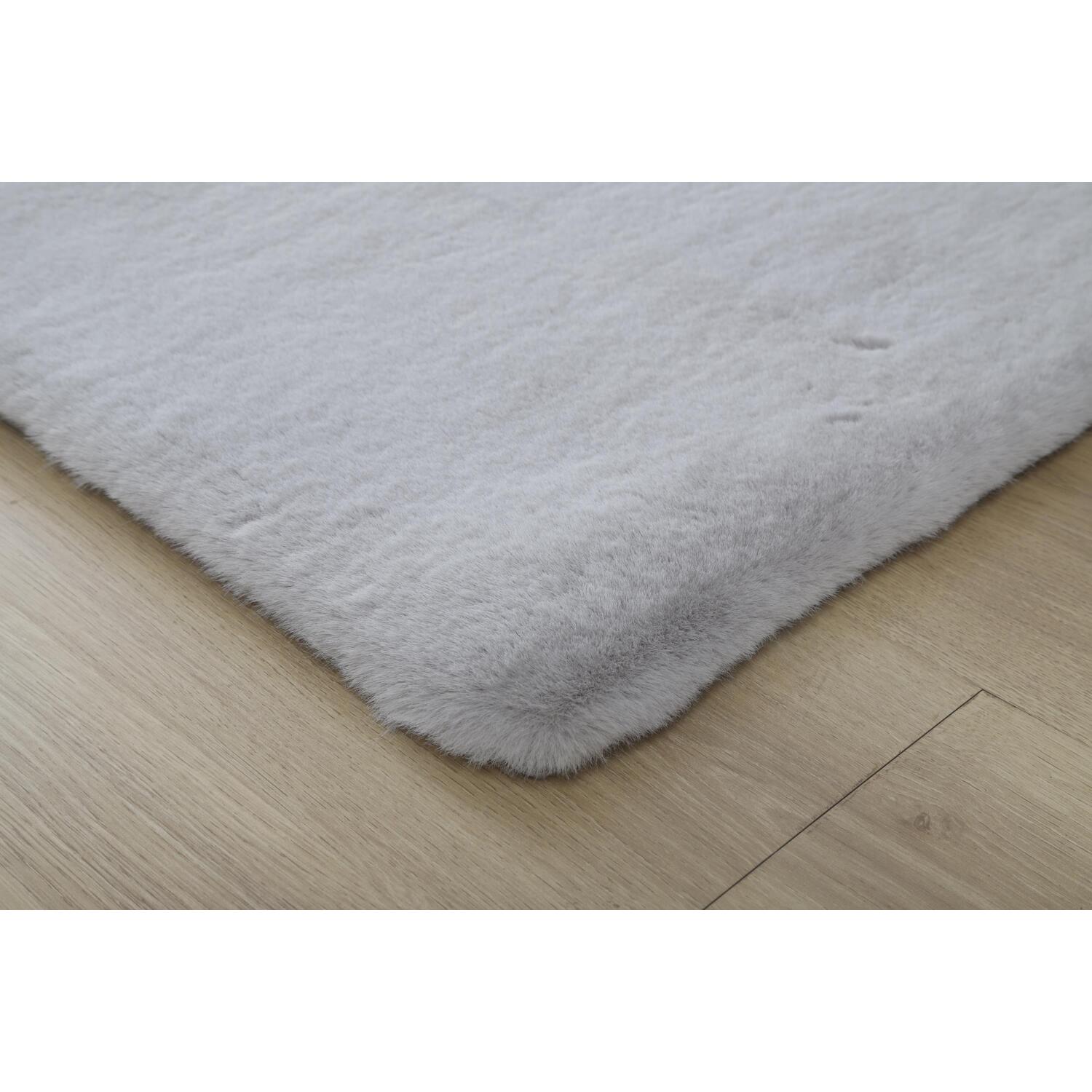 Silver Snow Lux Faux Rabbit Fur Rug 150 x 100cm Image 3