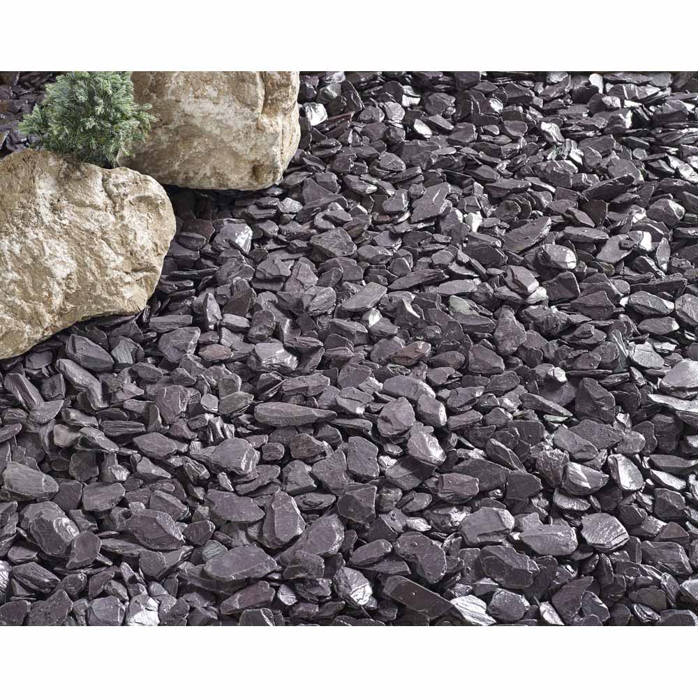 Kelkay 40mm Plum Slate Decorative Chippings Bulk Bag 750kg Image 2