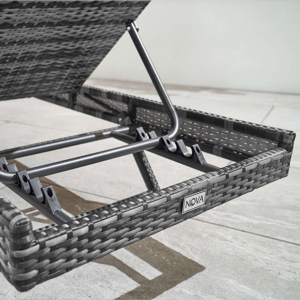 Eva Folding Sun Lounger N16606 Wilko