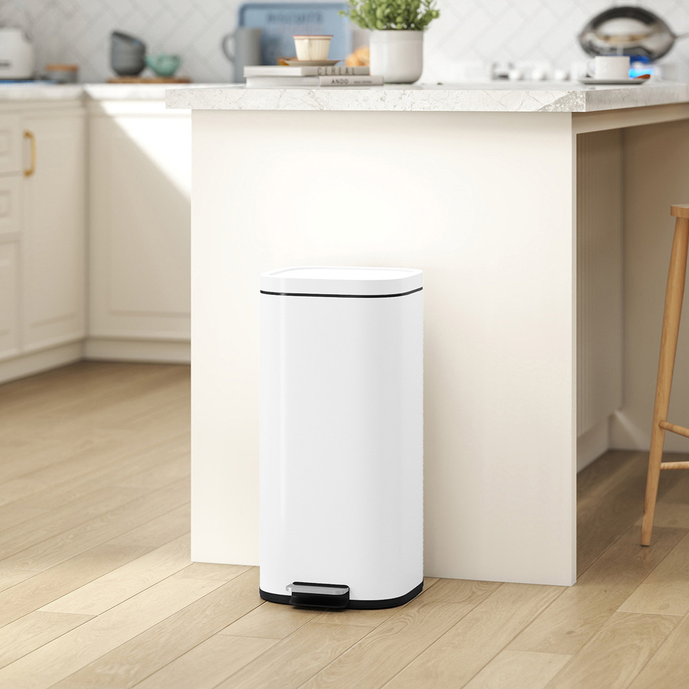 HOMCOM White Pedal Bin with Removable Inner Bucket and Soft-Close Lid 30L Image 2