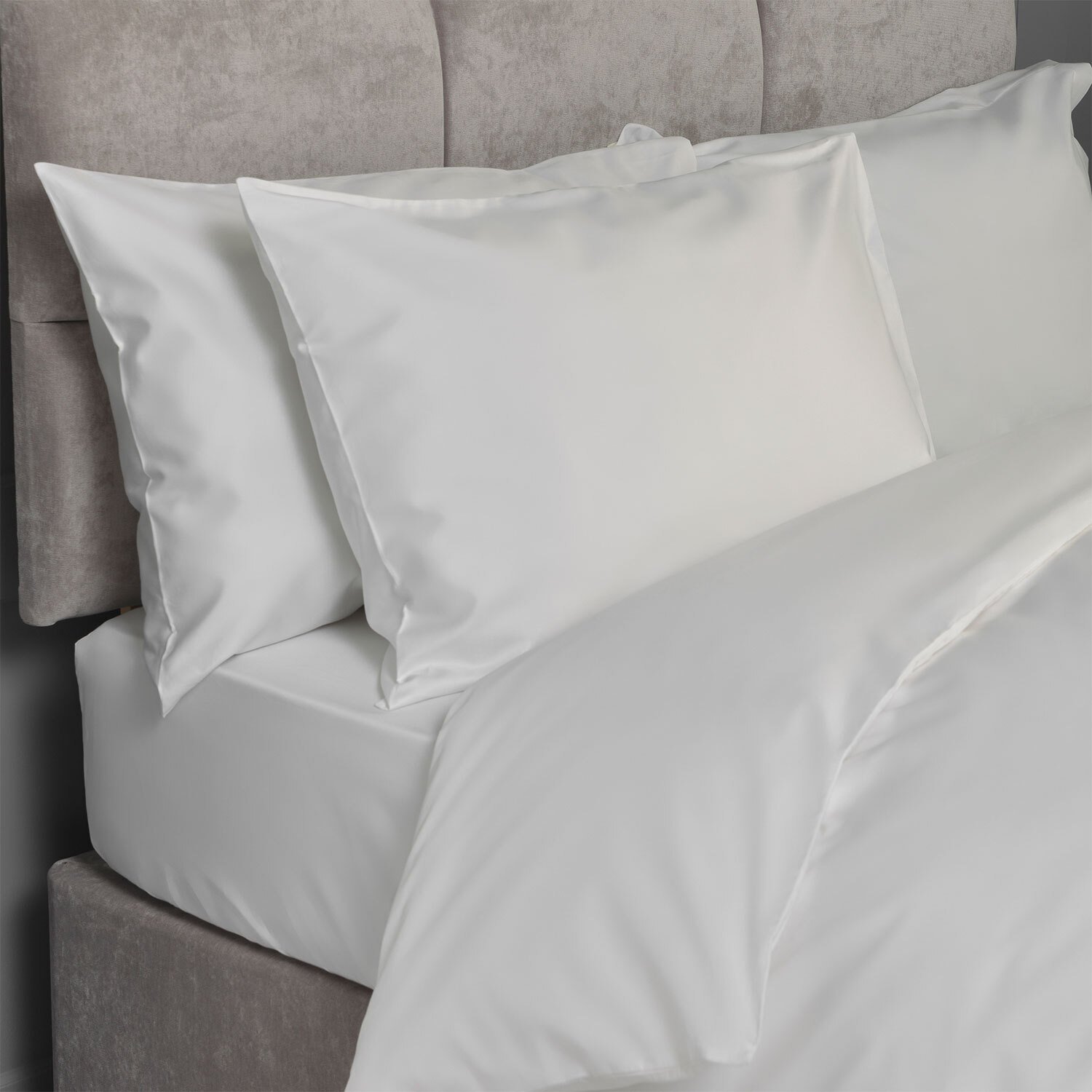 Divante Pure Indulgence 600 Thread Count Cotton Fitted Sheet - White / Superking Image