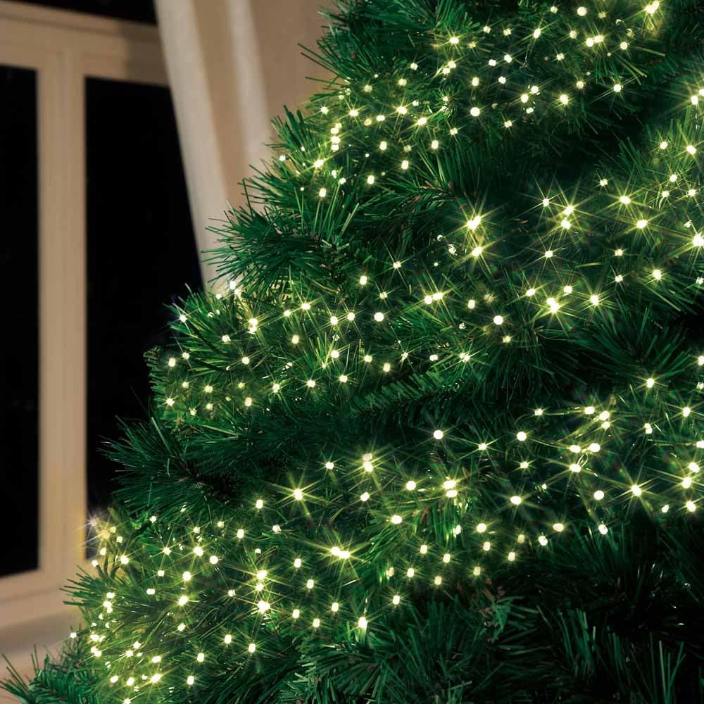 Premier 2000 Warm White LED MultiAction Cluster Lights Wilko