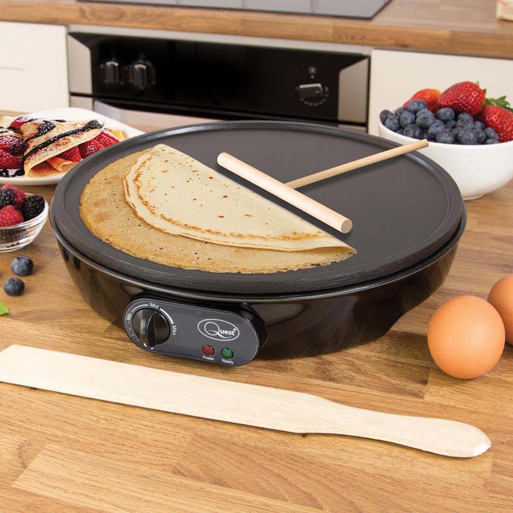 Quest Black Pancake Crepe and Flatbread Maker Image 2