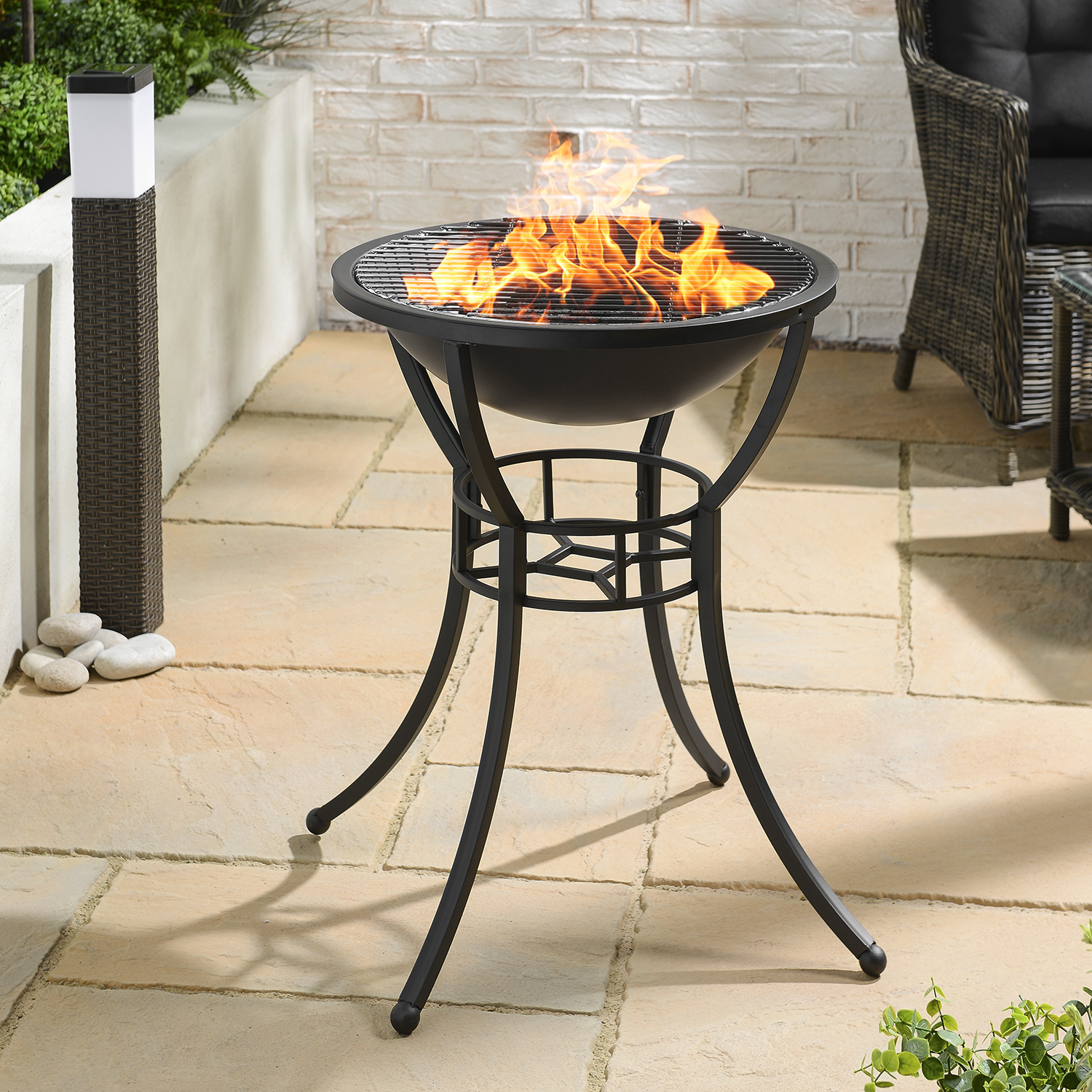 Pasadena Tall Fire Pit - Black Image 7