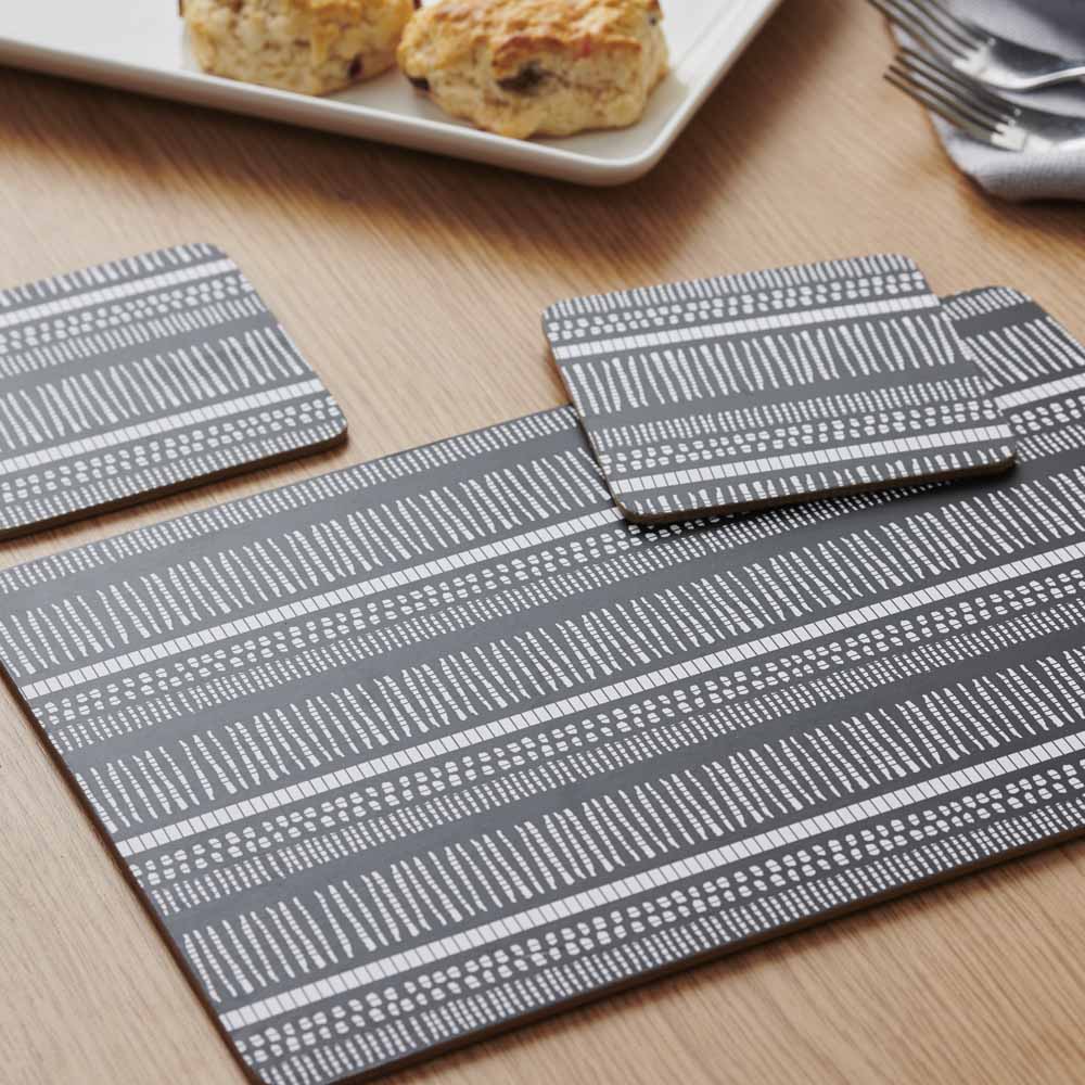 Wilko Fusion Placemat and Coaster Set 8pk Wilko