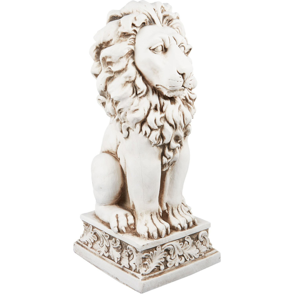 Lion Decoration - White Image 6