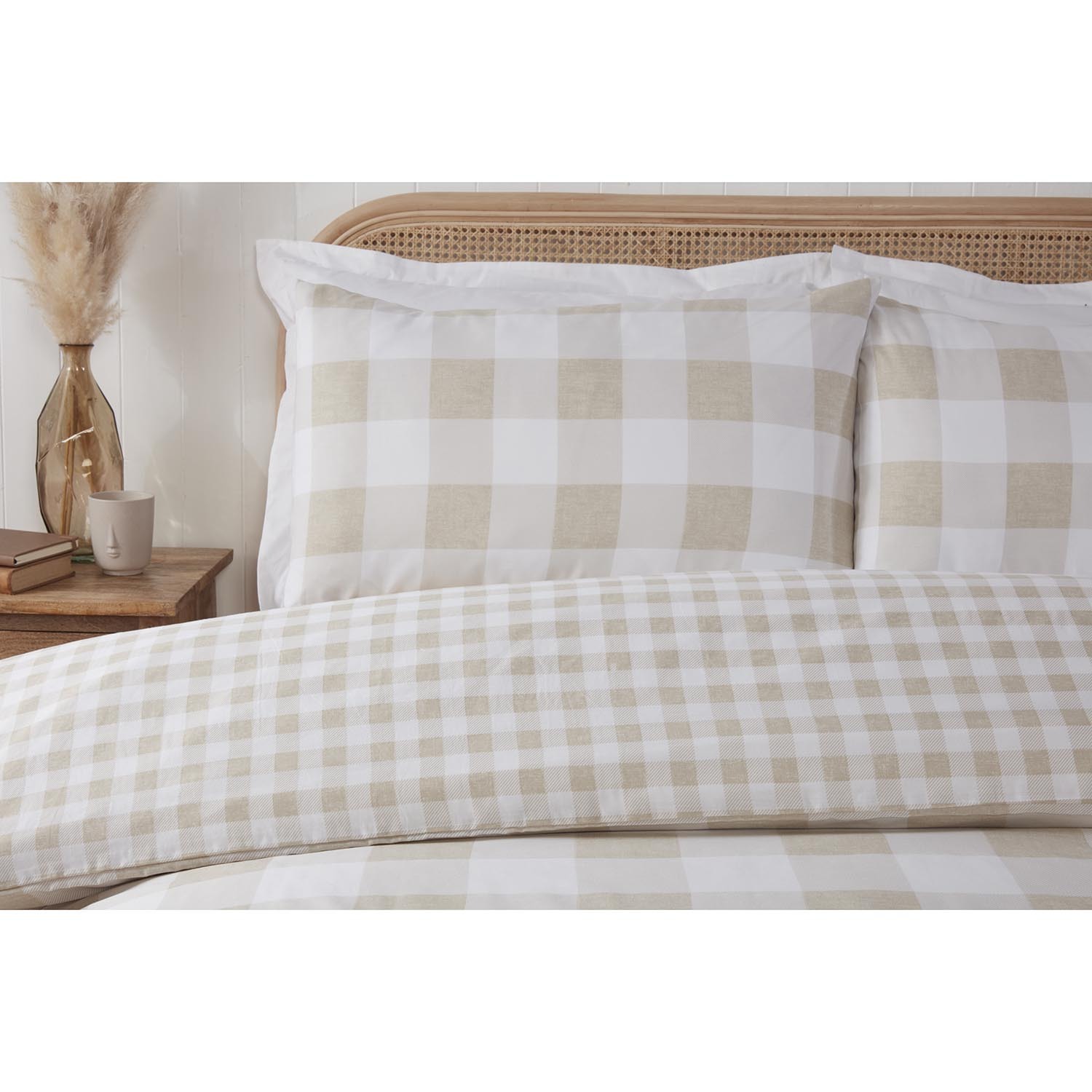 Portland Check Duvet Cover and Pillowcase Set - Natural / King Image 2