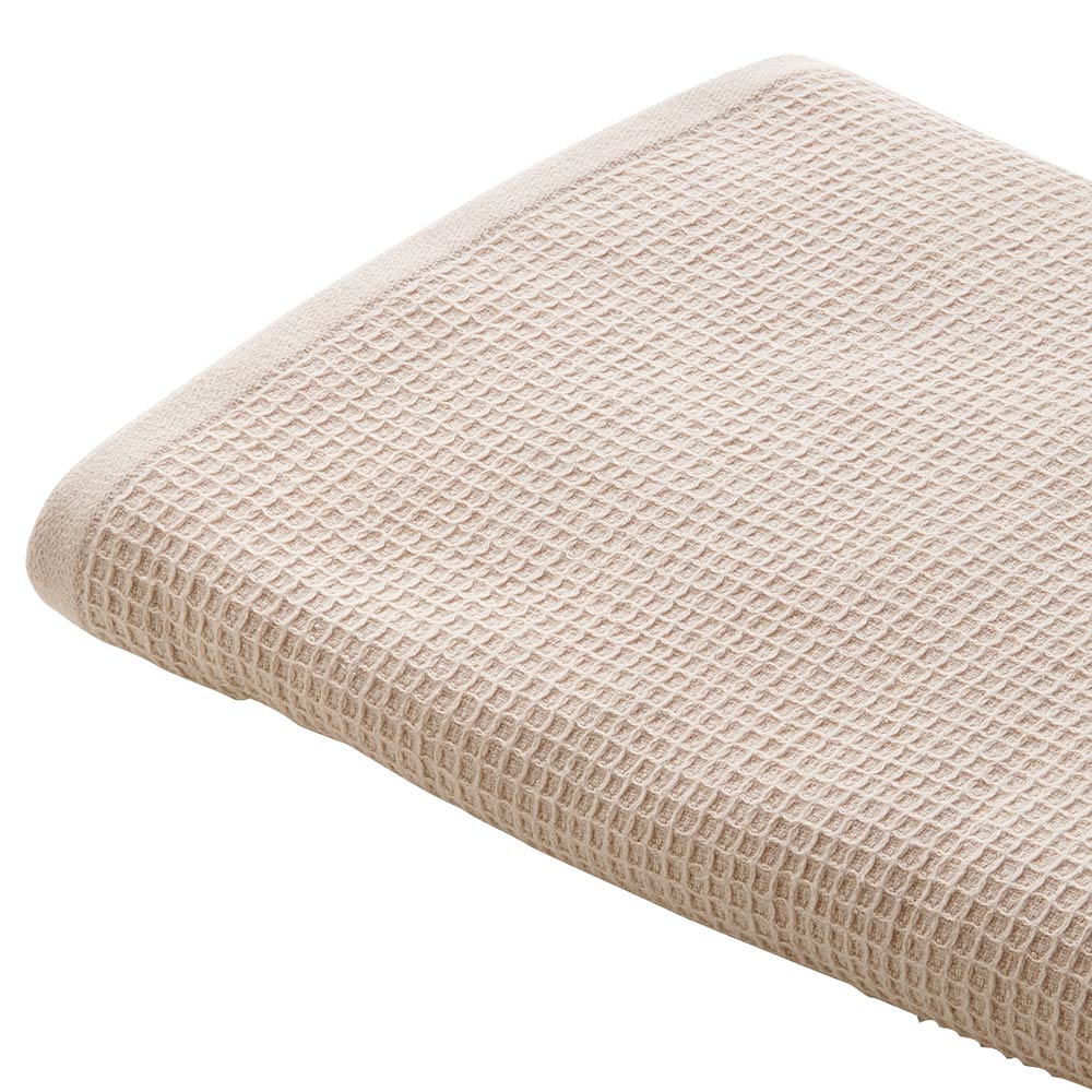 Wilko Waffle Textured Cotton Oatmeal Bath Towel Image 4