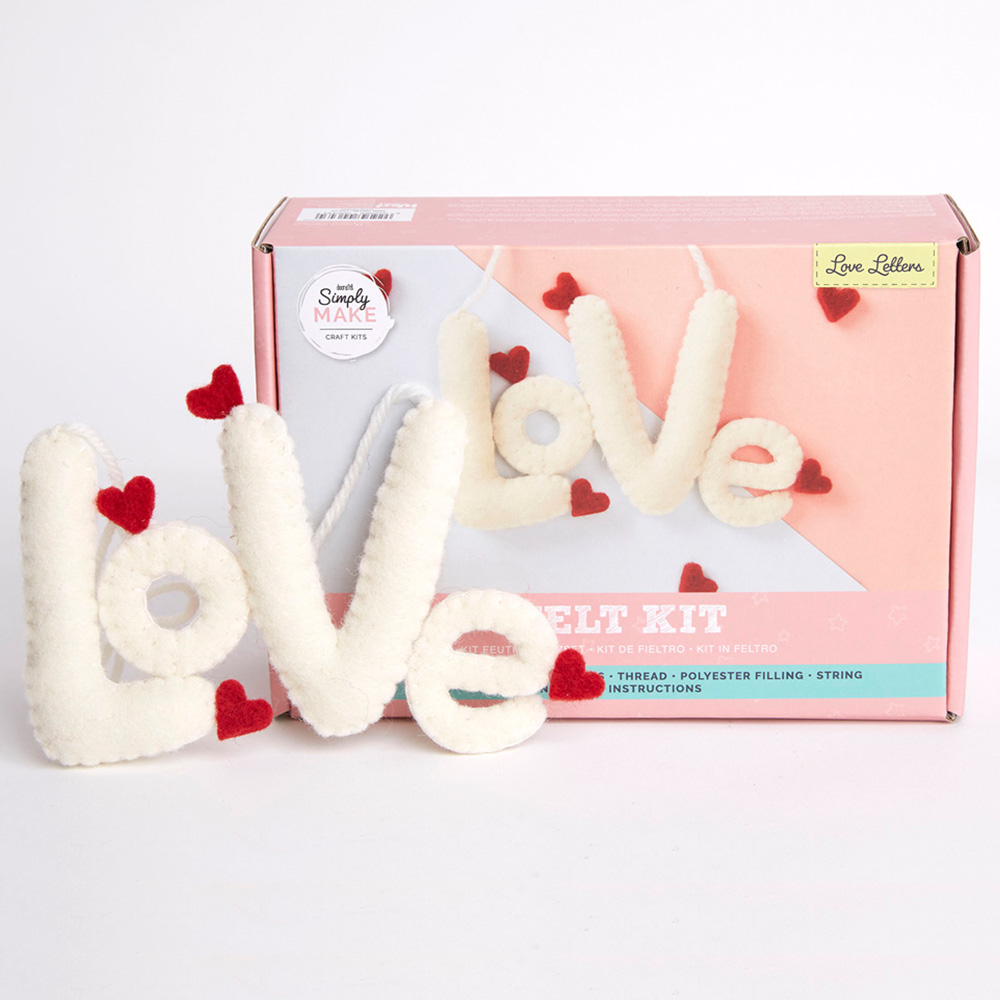 Simply Make Love with Hearts Multicolour Felt Craft Kit Image 8