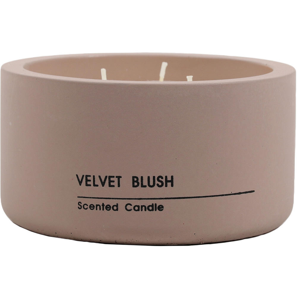 True Aroma Velvet Blush Scented Candle Image 1