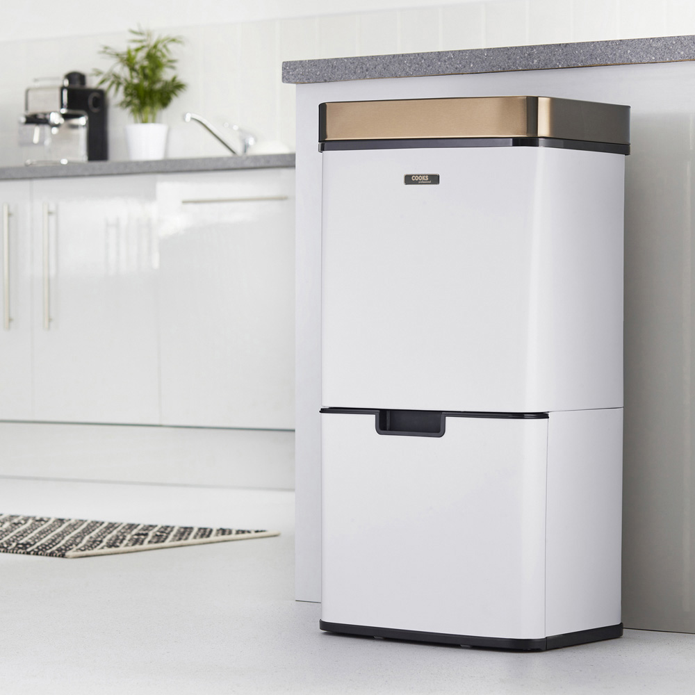 Cooks Professional K274 White Recycling Sensor Bin 75L Image 2