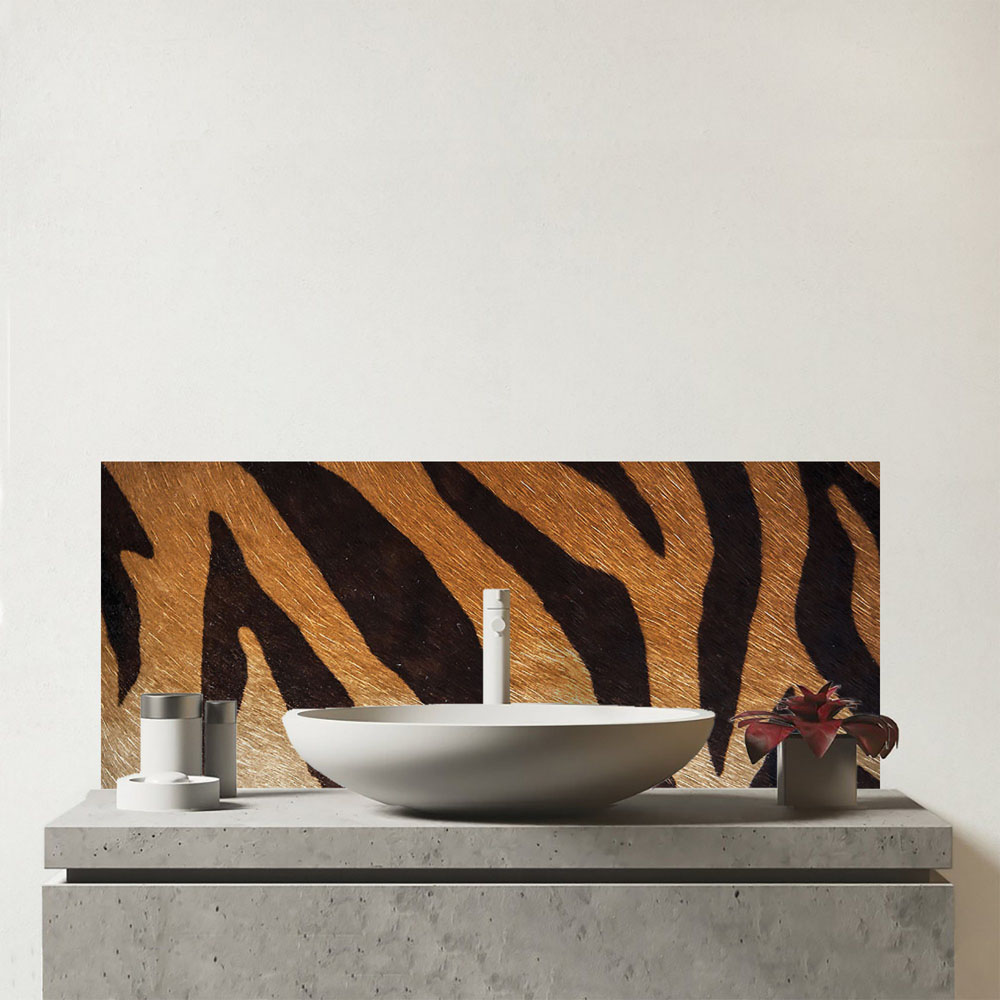 Warren Reed Designer Tiger Skin Print Glass Bathroom Splashback 25 x 60cm Image 1