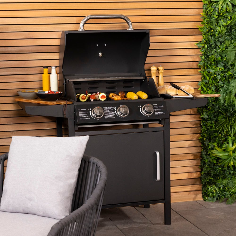 Charles Bentley 3 Burner Gas BBQ Black Wilko