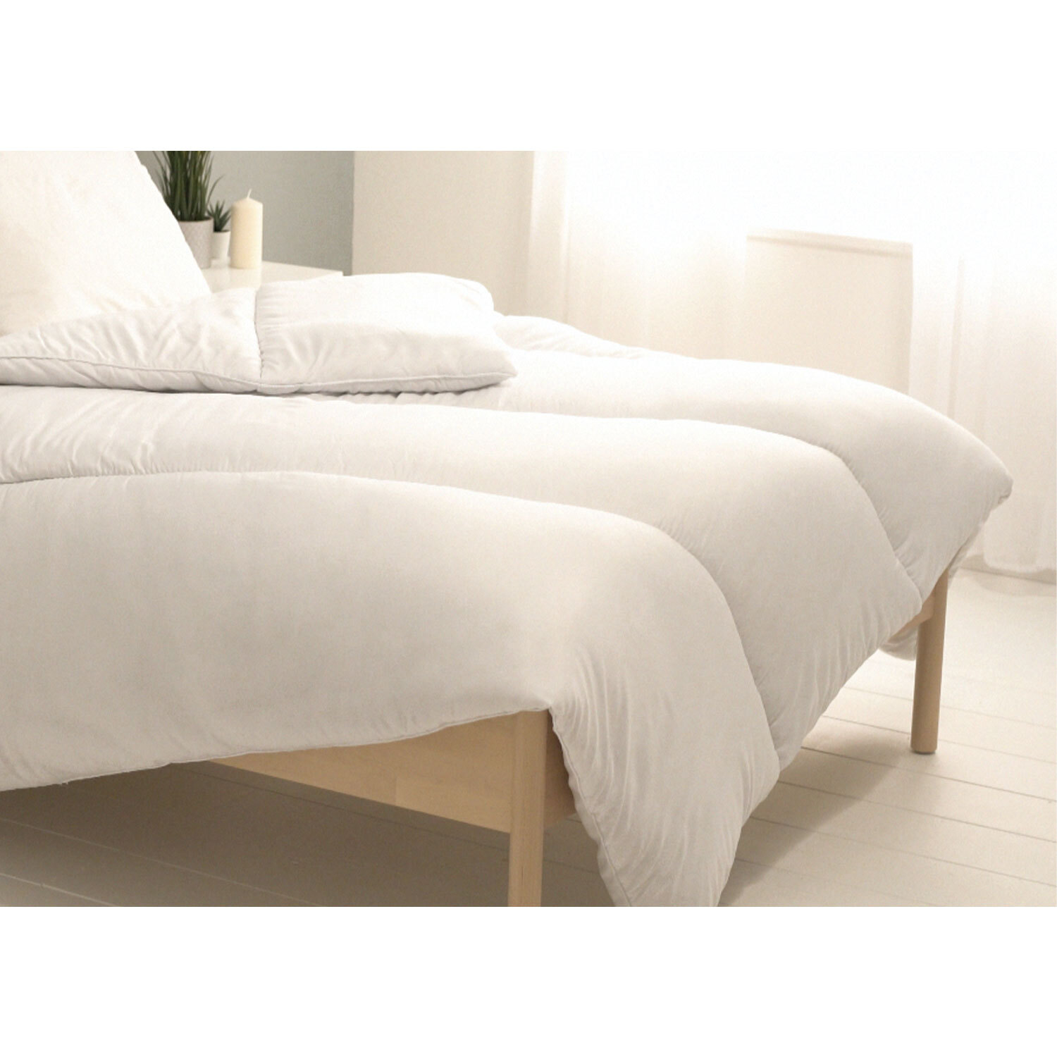 Slumberdow Single White Anti Allergy Duvet 10.5 Tog Image 5
