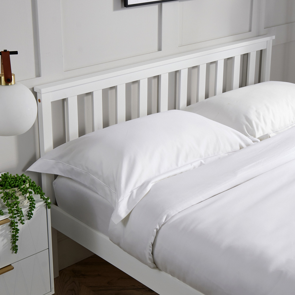 Home Source Florida Double White Wooden Bed Frame Image 5