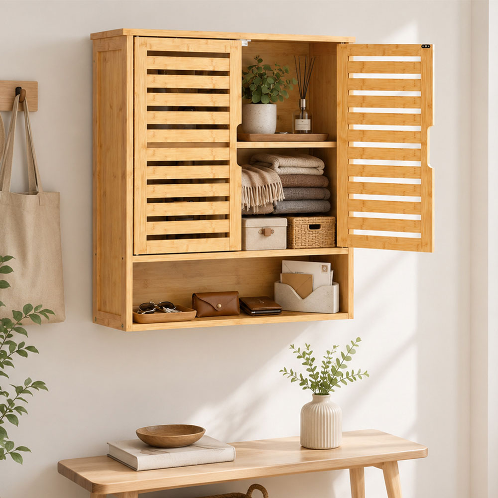 HOMCOM 2 Louvered Door Single Shelf Oak Wall-Mounted Bathroom Cabinet Image 4