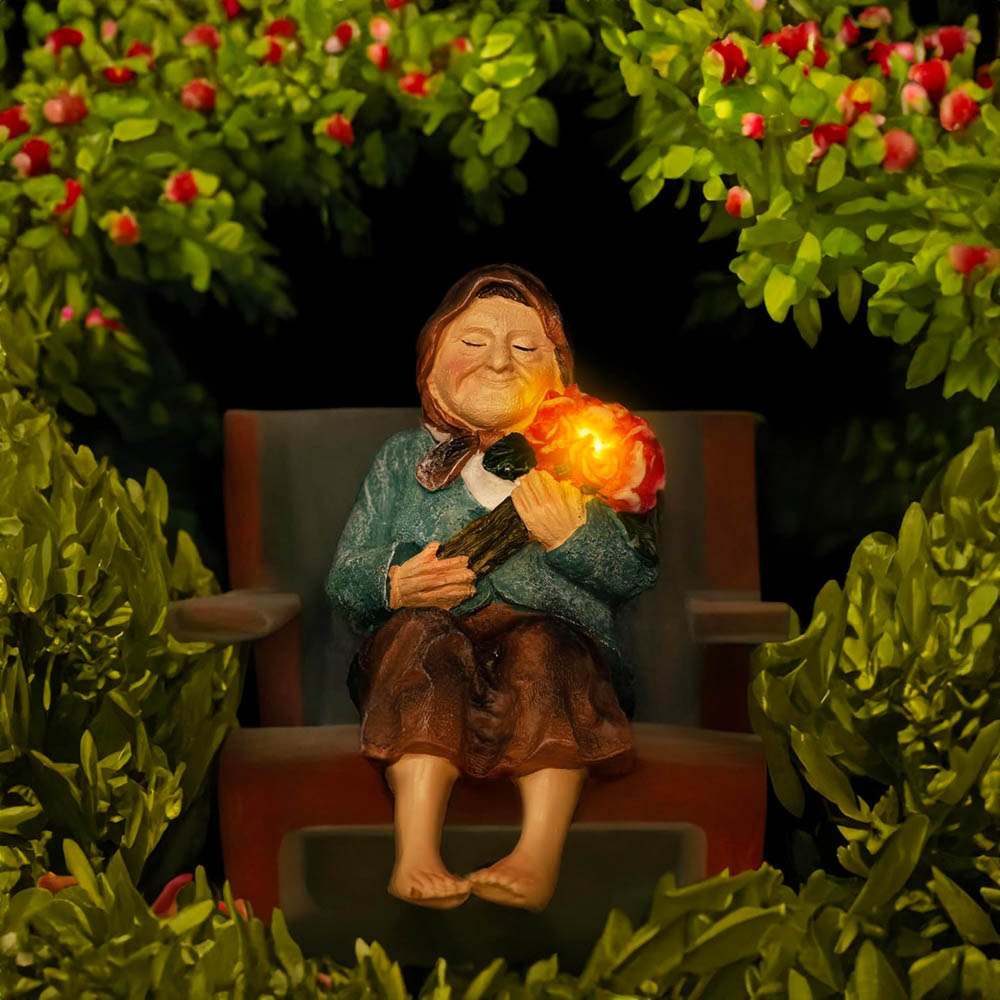 Marco Paul Light Up Solar Grandmother Statue Garden Ornament Image 2