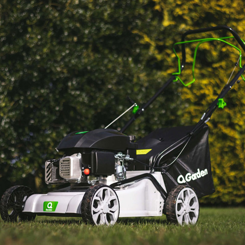 Q Garden 146cc 40cm Poly Deck Self Propelled Petrol Lawnmower Image 5