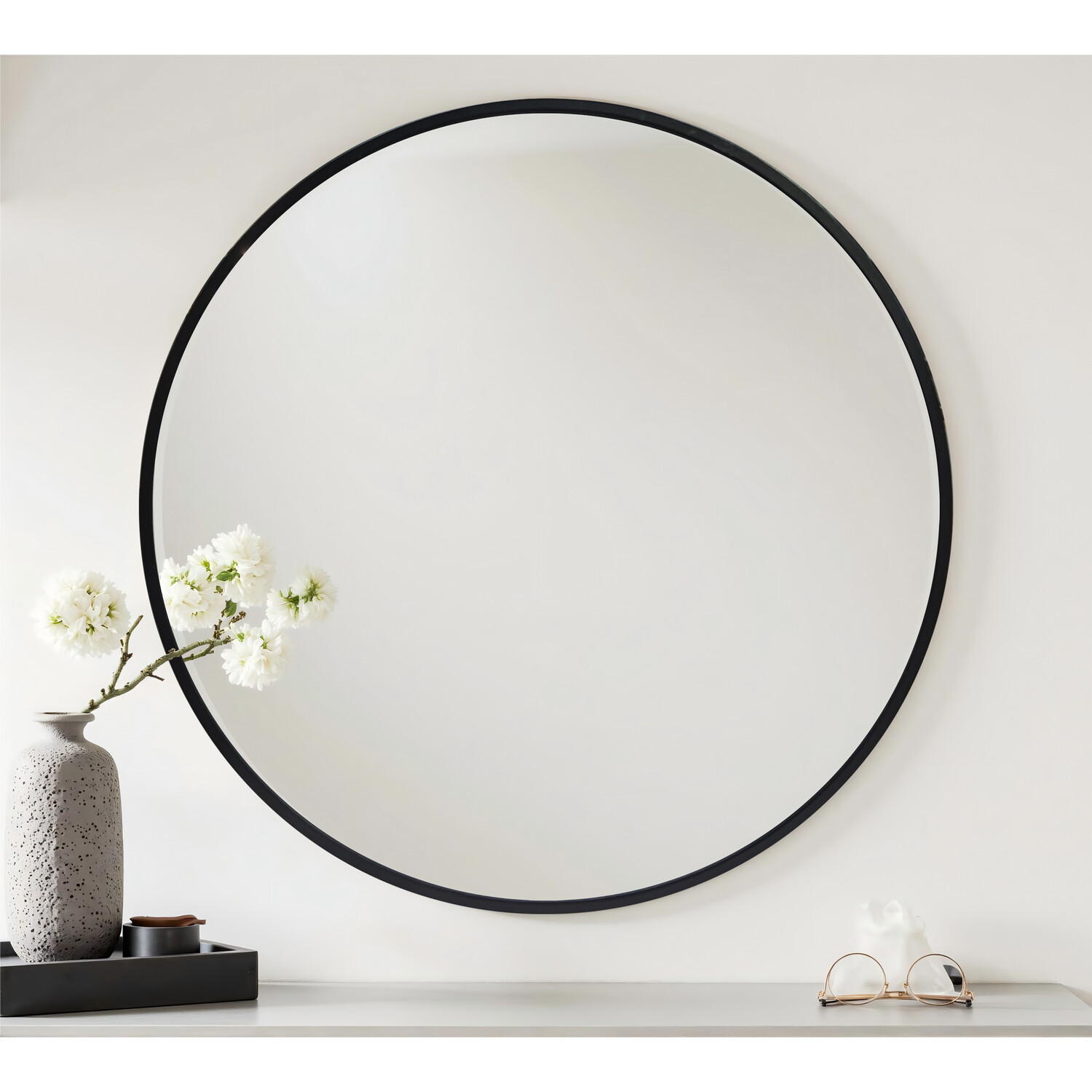 Round Metal Mirror Black Image 4