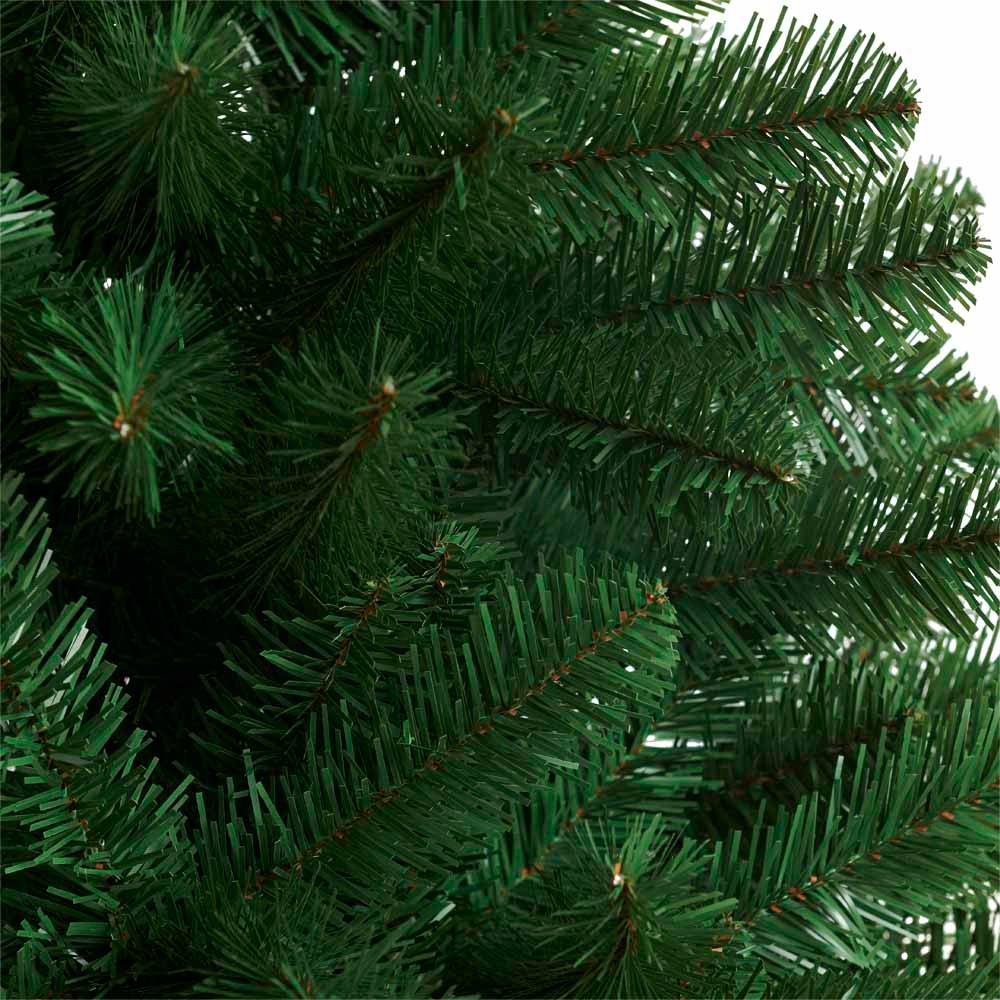 Wilko 5ft Scandinavian Fir Artificial Christmas Tree Image 2