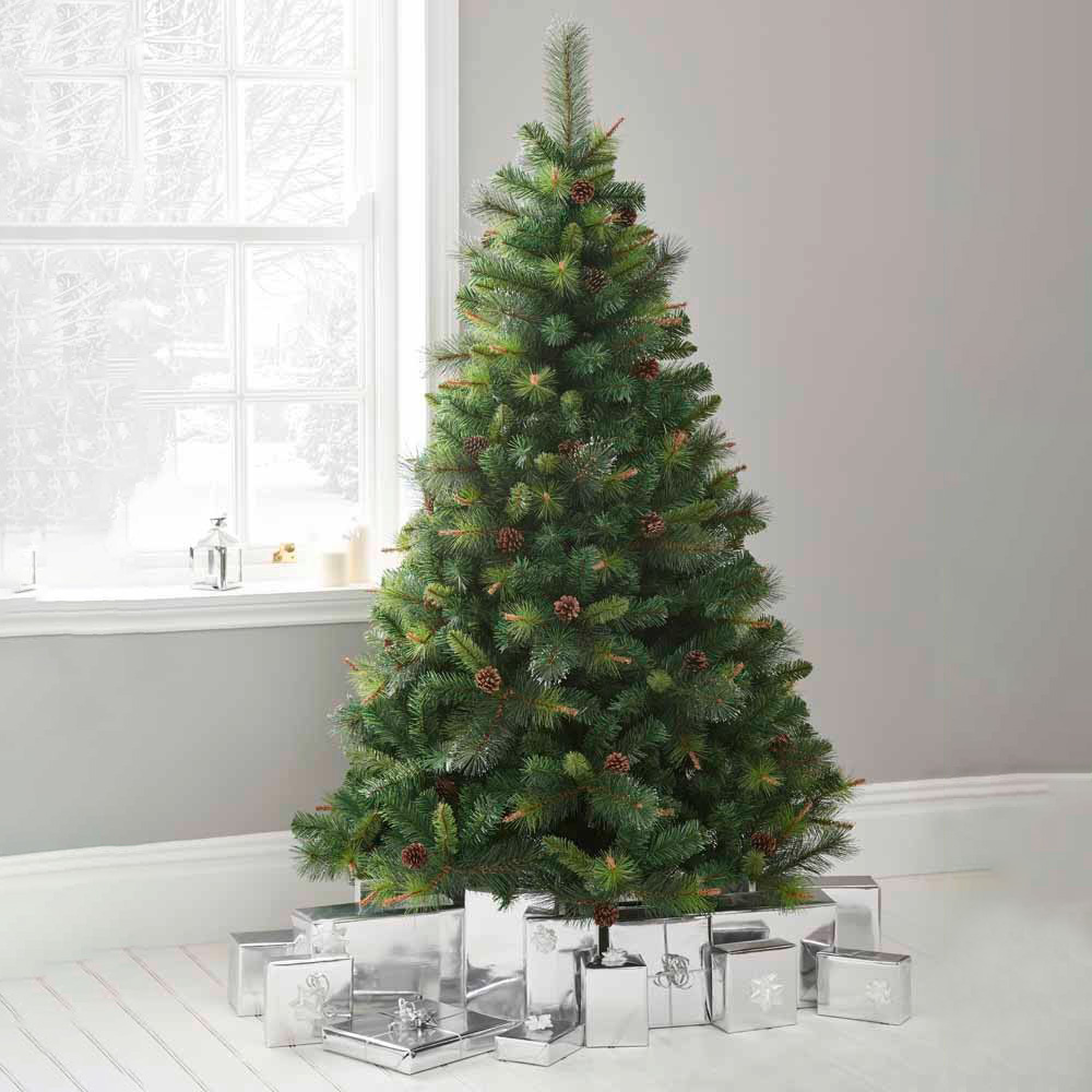 Wilko 6ft Glitter Tip Artificial Christmas Tree Image 3