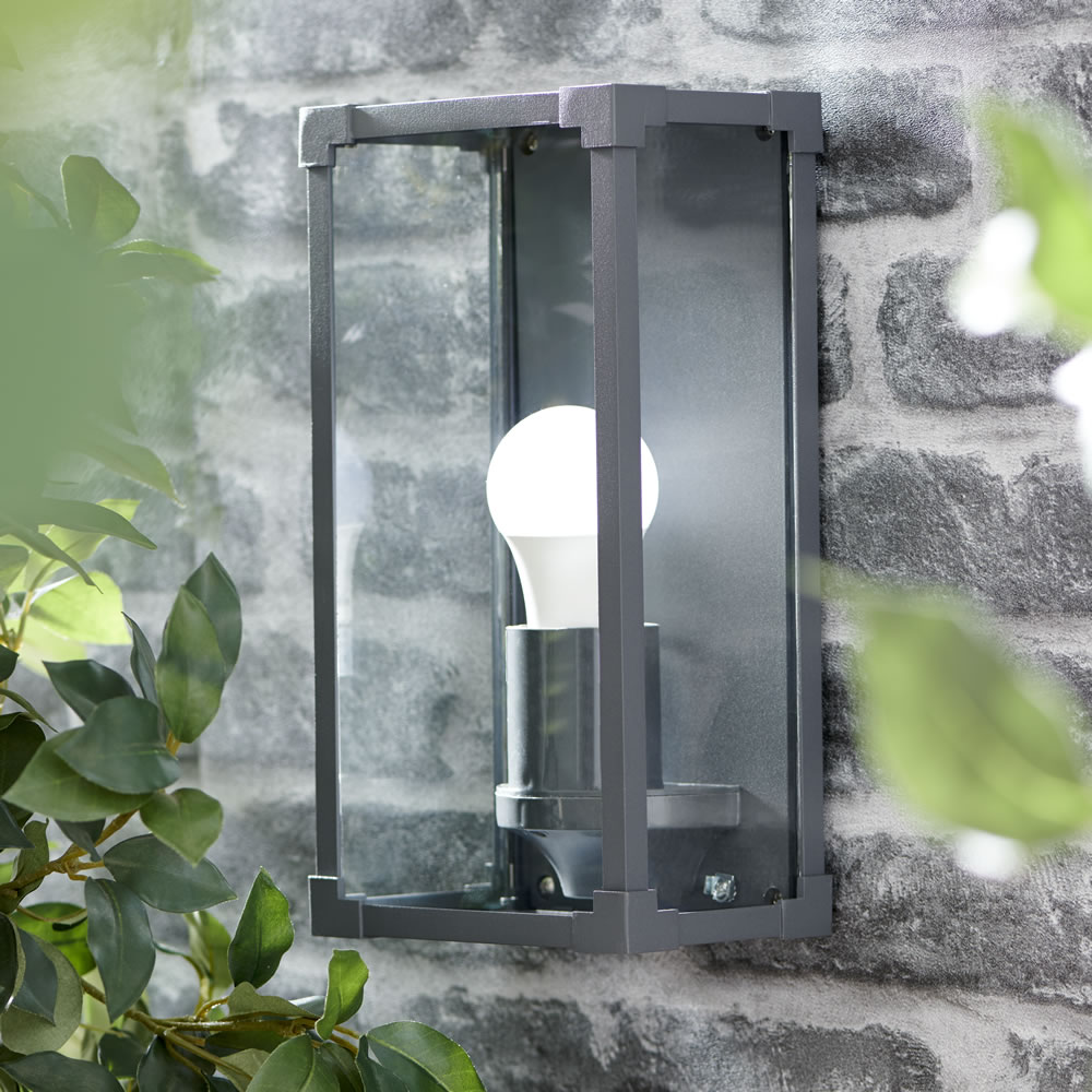 Wilko Oblong Wall Outdoor Light Image 1