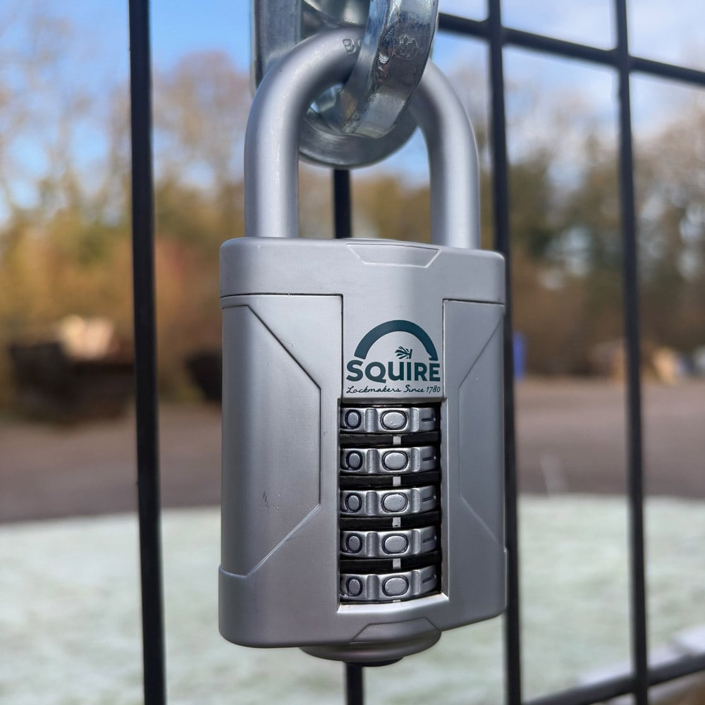 Squire 60mm 5 Wheel Combination Boron Shackle Padlock Image 2