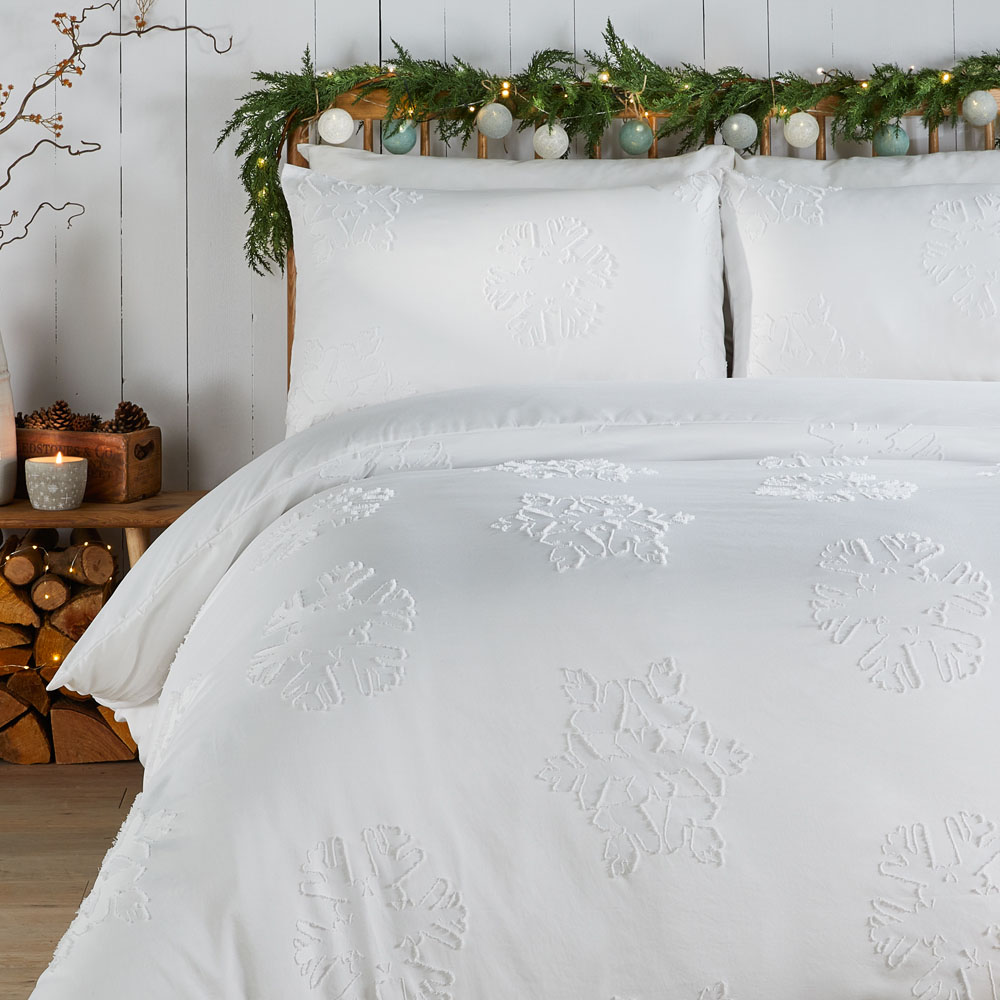 Duvet Day Single Snow Crystal Tufted Soft Touch Duvet Set Image 3