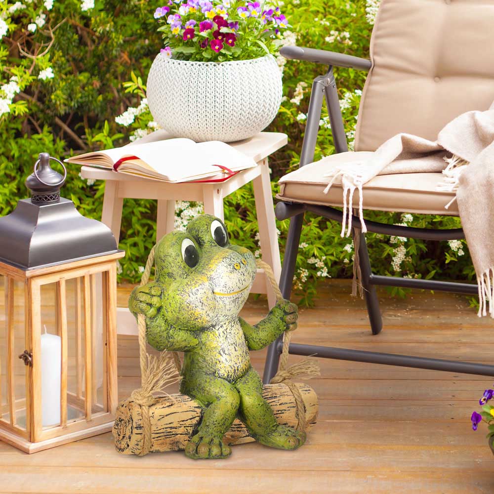 Outsunny Hanging Frog Ornament Image 2