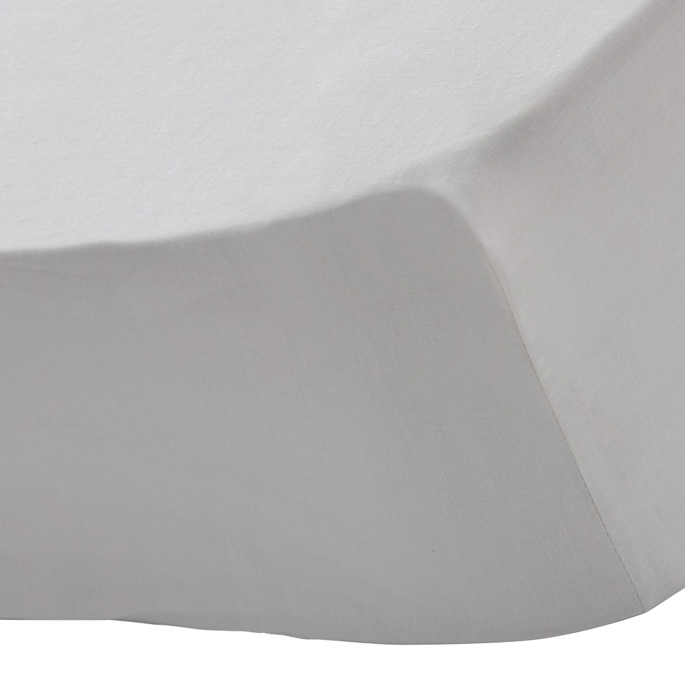 Wilko King White Anti-bacterial Fitted Bed Sheet Image 3