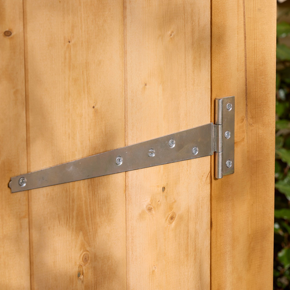 Rowlinson 5.4 x 6.1ft Shiplap Apex Wallstore with Floor Image 4