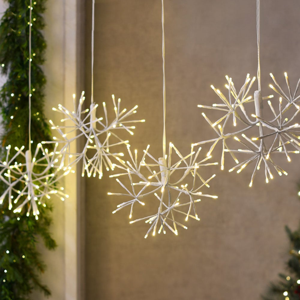 Pack of 4 Sparkling Starburst Balls Image 1