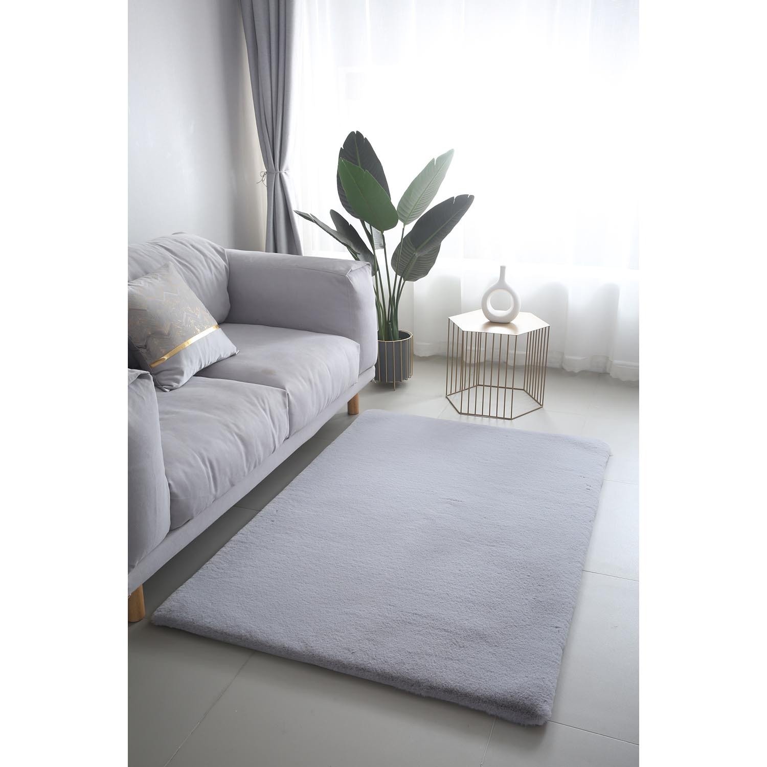 Silver Luxe Rabbit Faux Fur Rug Image 2