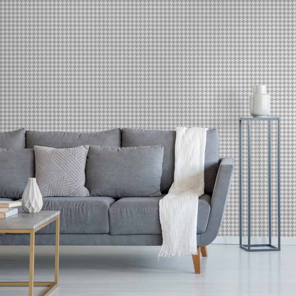 Muriva Houndstooth Silver and White Wallpaper Image 4
