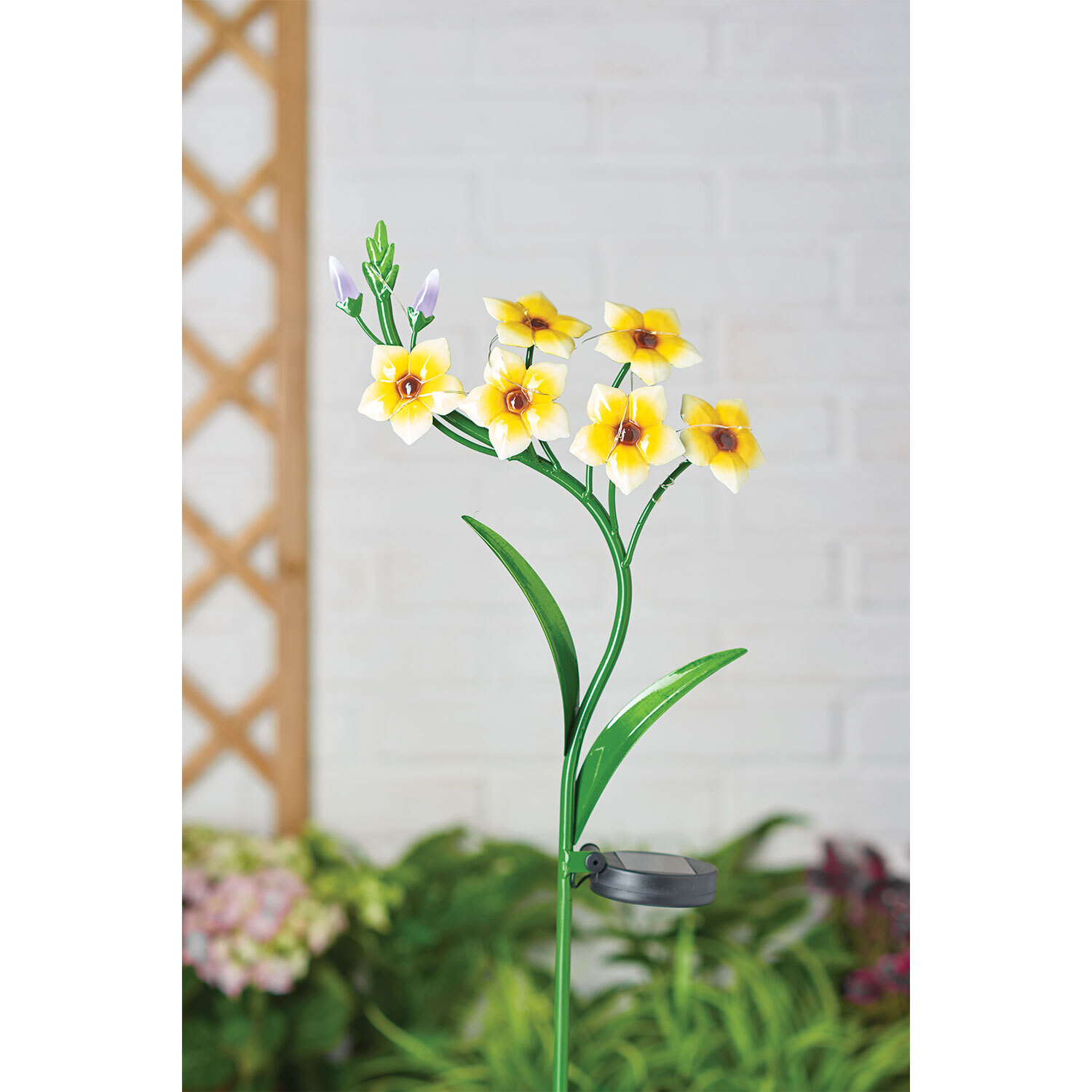 Single Floral Garden Solar Stake Light 63cm in Assorted styles Image 7
