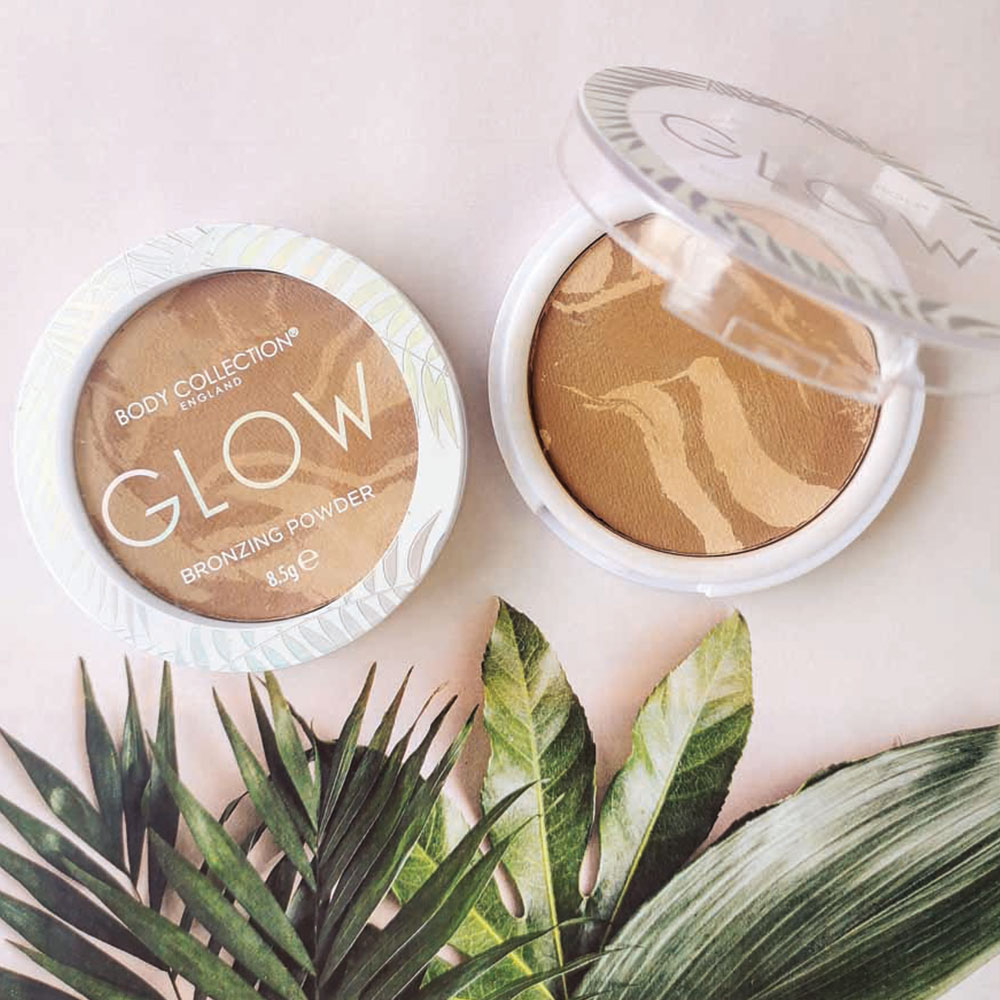 Body Collection Glow Bronzing Powder Light/Medium Wilko