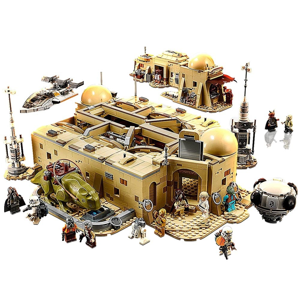 LEGO 75290 Star Wars Mos Eisley Cantina Image 2