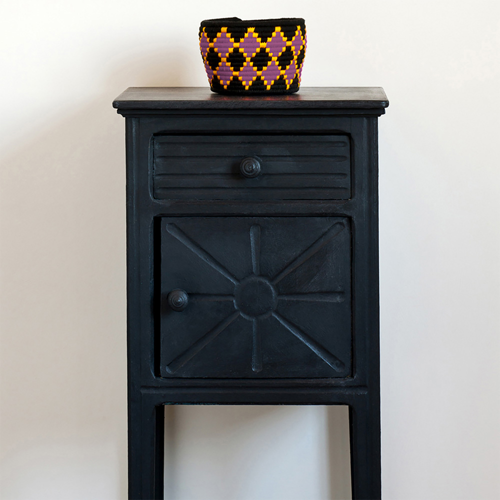 Annie Sloan Athenian Black Matt Chalk Paint 1L Image 4