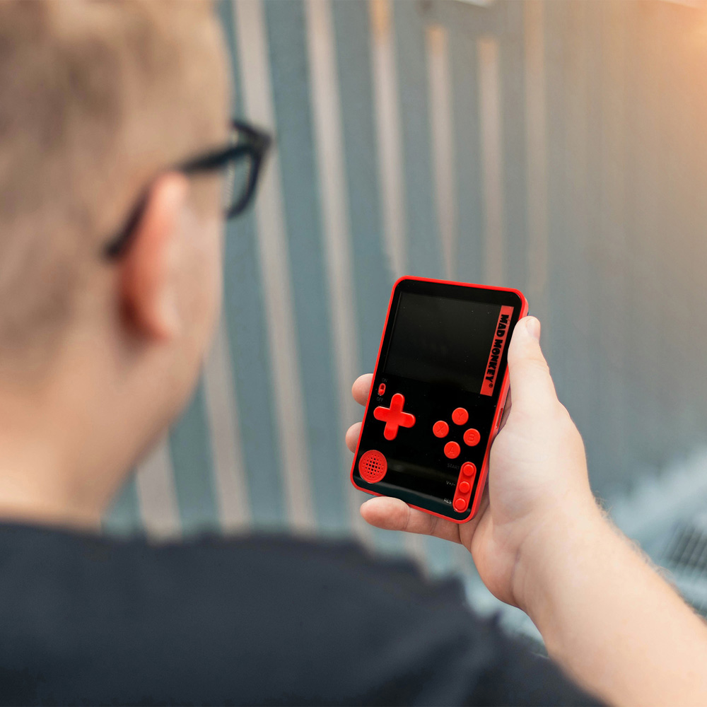 Mad Monkey USB-C Slim Retro Gaming Console with 300 Games Image 5