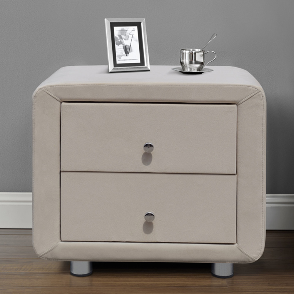 Brooklyn Cream Plush Velvet 3 Piece Bedroom Furniture Set Image 3