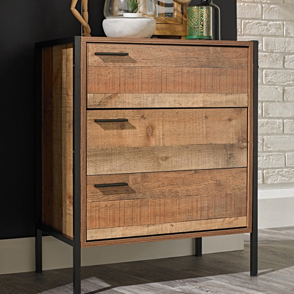 Hoxton 3 Drawer Oak Effect Chest of Drawers Image 5