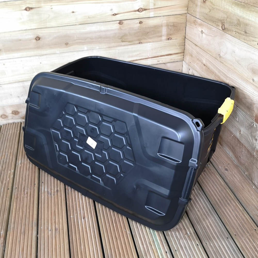 Samuel Alexander 145L Heavy Duty Trunk with Wheels and Clips Image 2