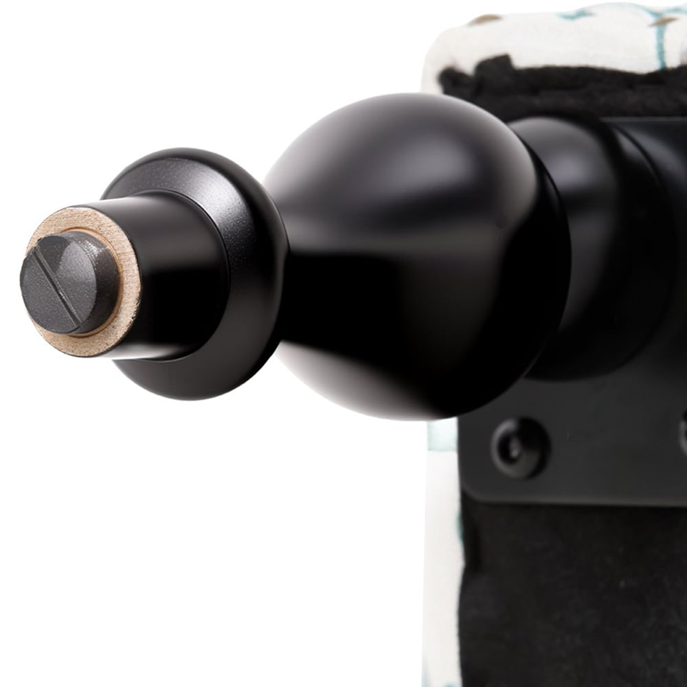 Living and Home White and Green Velvet and Linen Vintage Upholstered Armchair Image 3