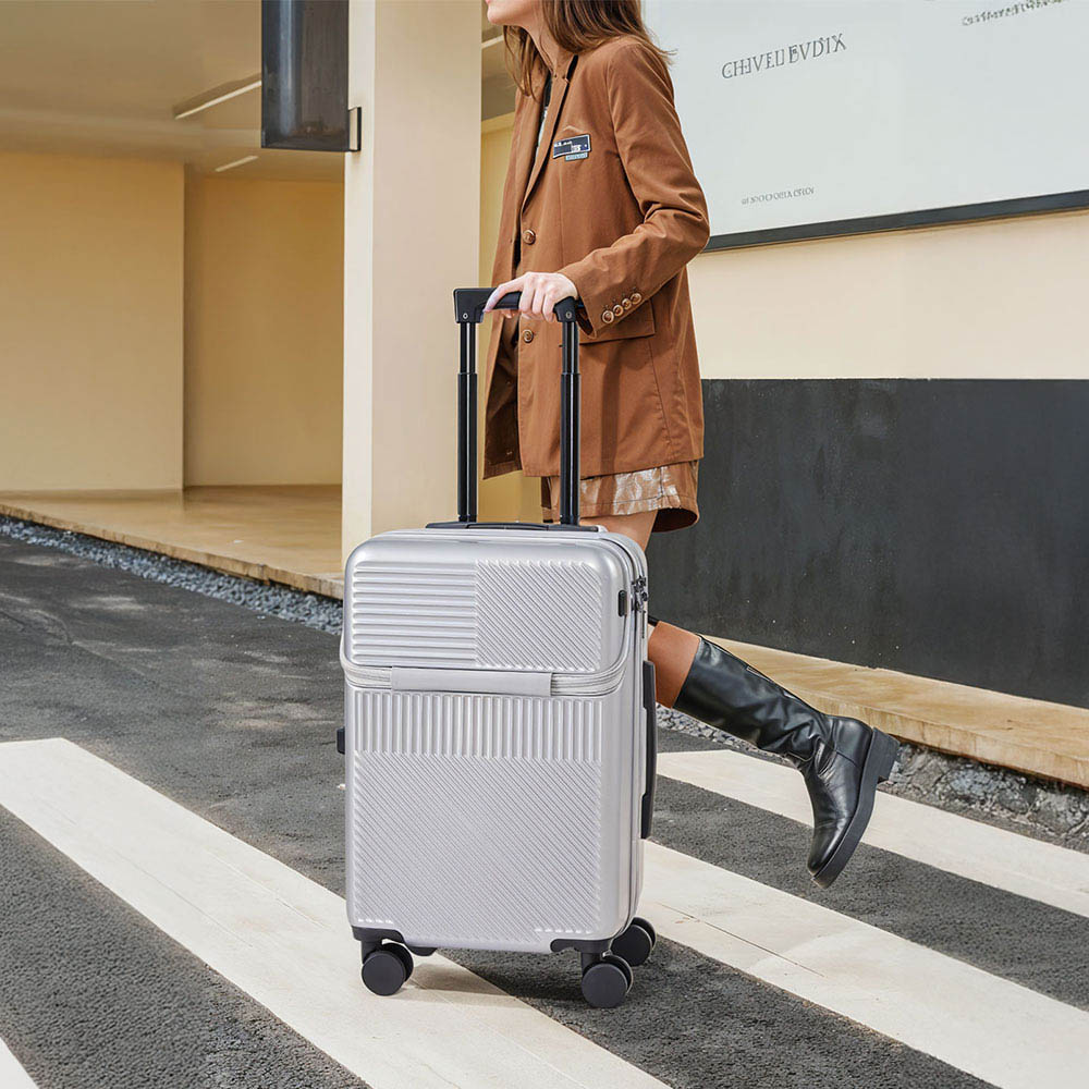 H&O Direct Silver Front Opening Suitcase 20 inch Image 5