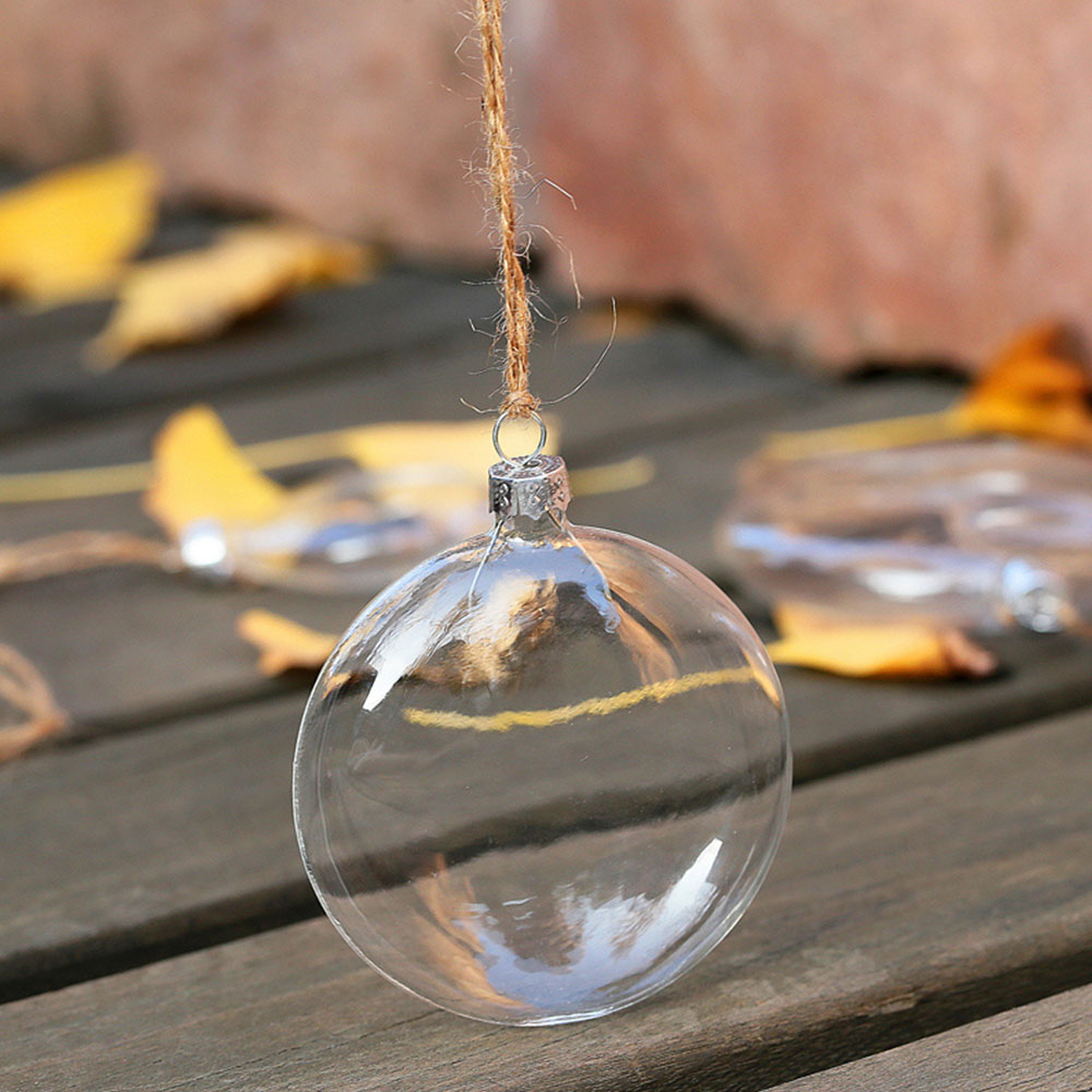 Living and Home Clear Glass Bauble 5 Pack Image 7