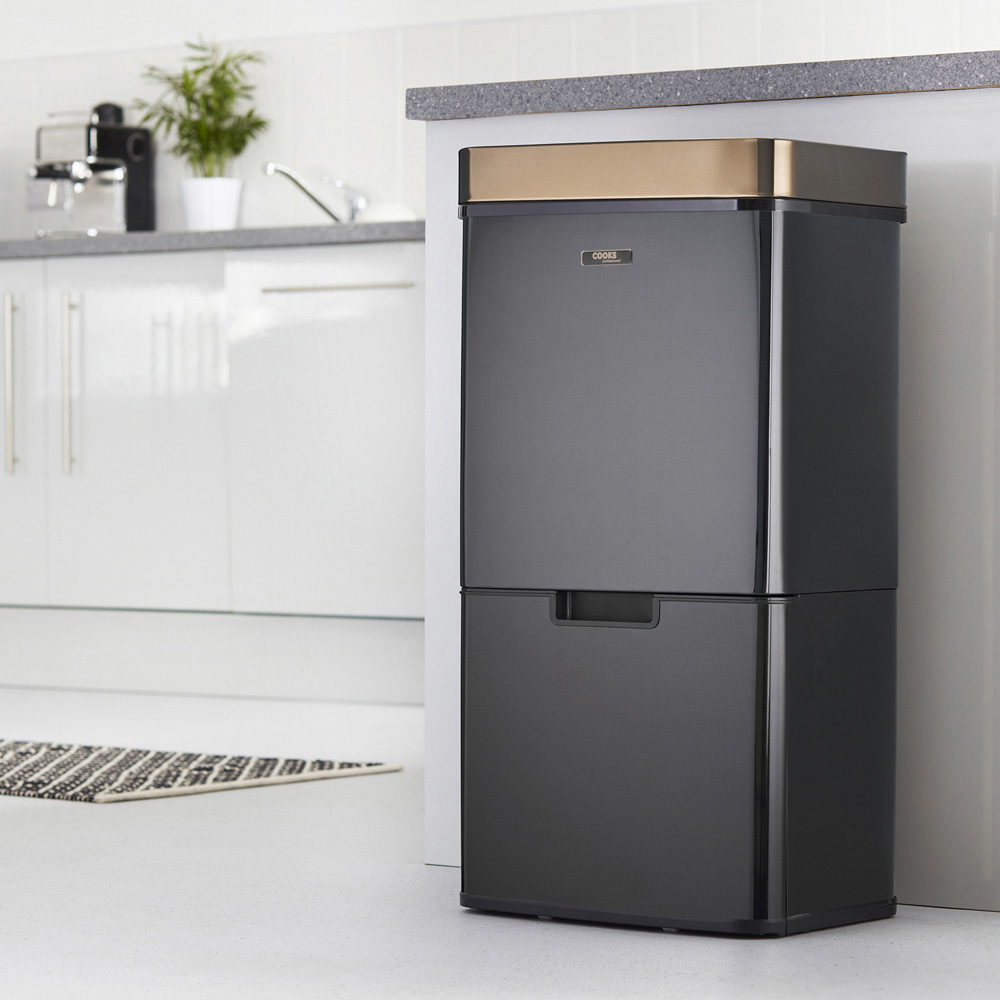 Cooks Professional K275 Black Recycling Sensor Bin 75L Image 2