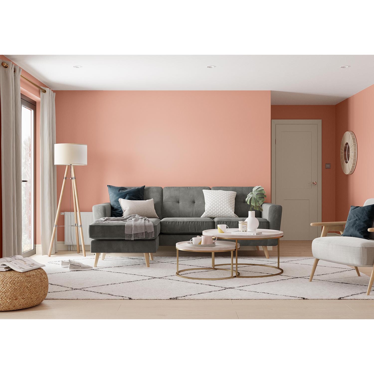 Dulux Walls & Ceilings Copper Blush Matt Emulsion Paint 2.5L Image 4