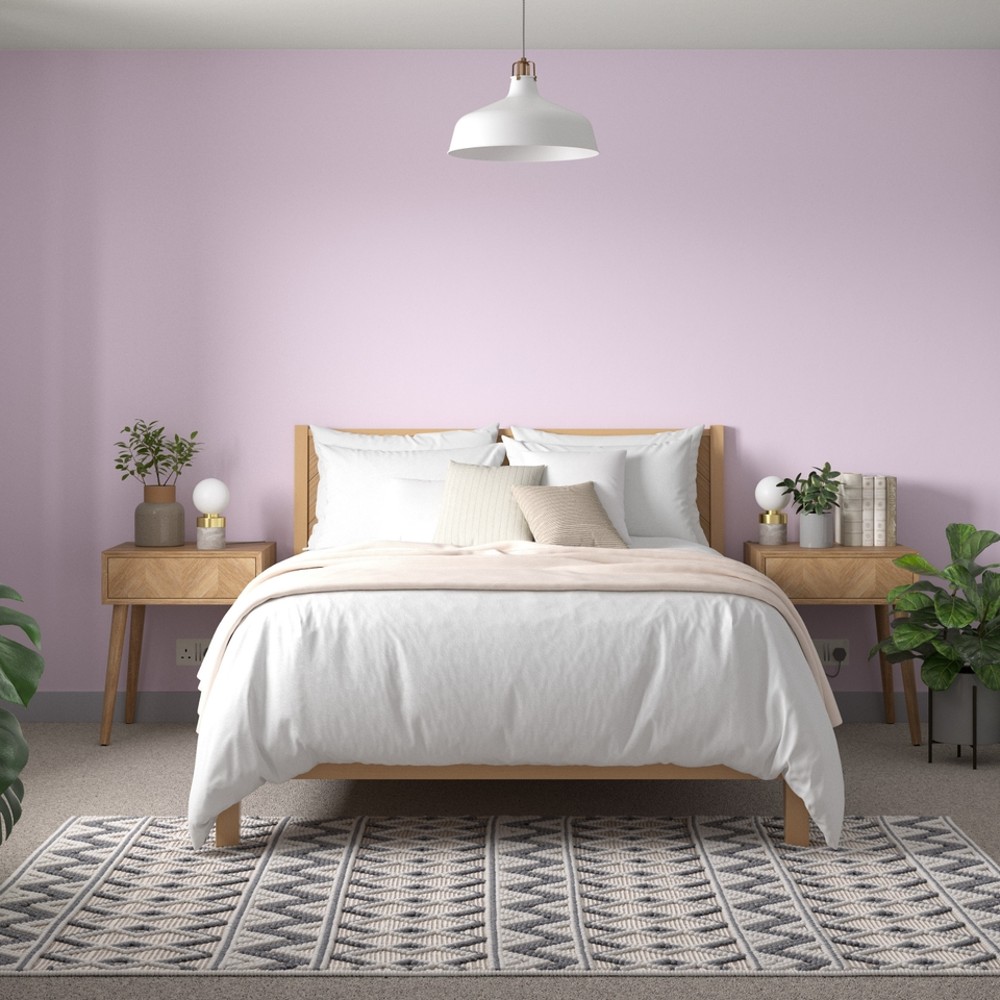Dulux Trade Sweet Pink Walls and Ceilings Vinyl Matt Paint 2.5L Image 4