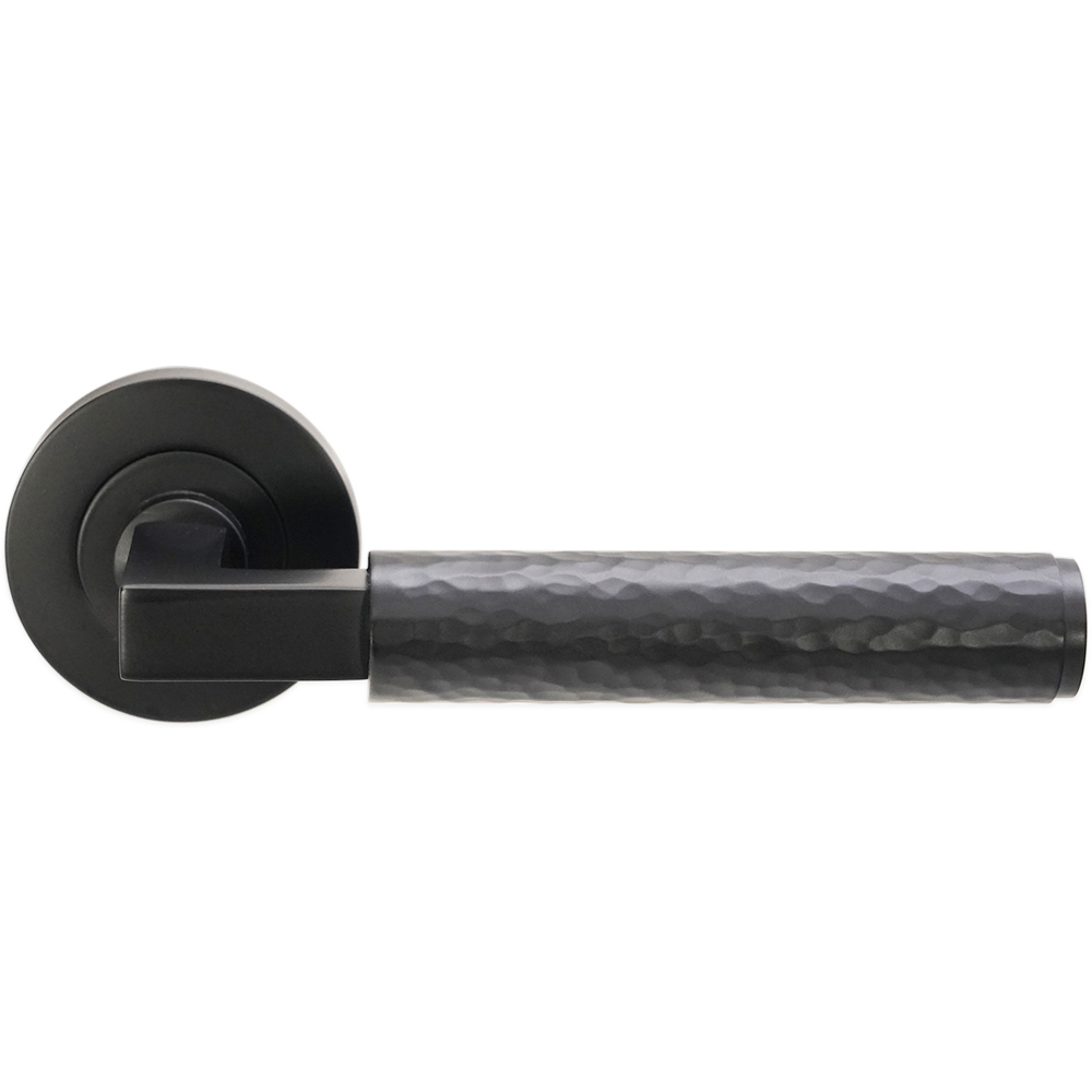 Spira Brass Hammered Knurlmond Matt Black Lever on Rose Door Handle 2 Pack Image 3